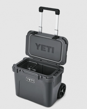 YETI Roadie 32 Wheeled Hard Cooler